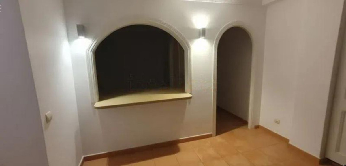 Appartement te koop in Estepona | 3 slaapkamers H5343868