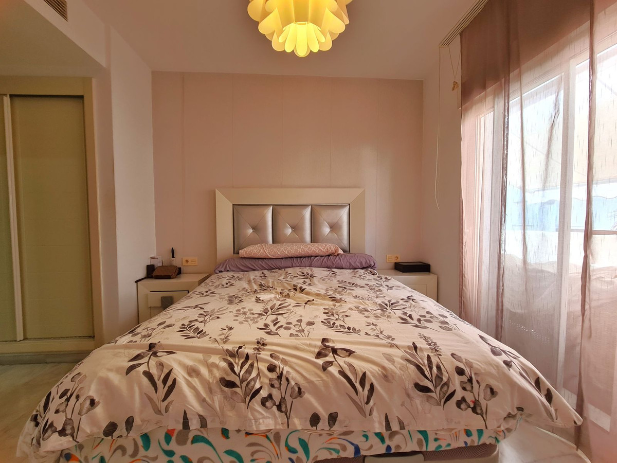 Appartement te koop in Estepona | 3 slaapkamers H5344129