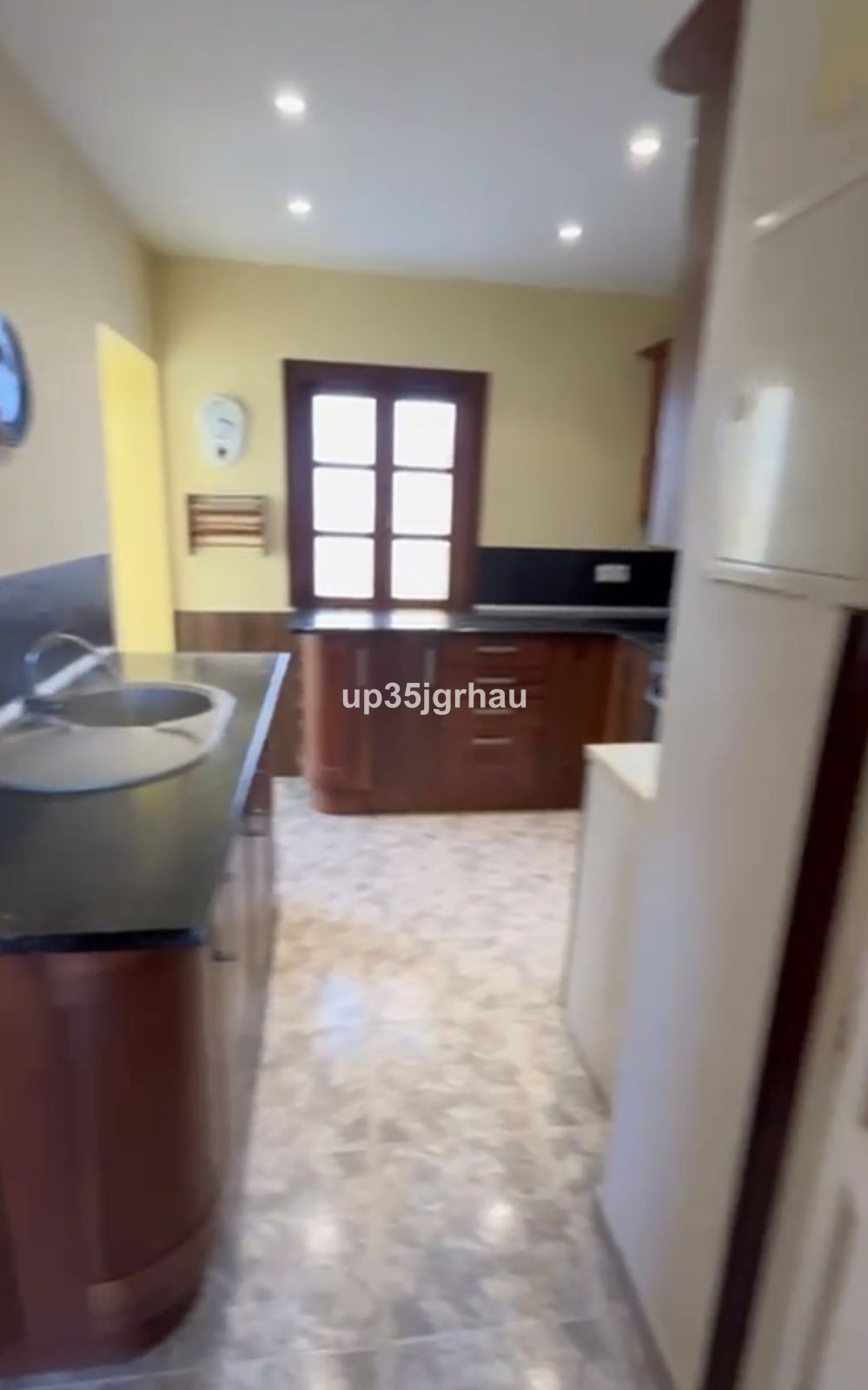 Appartement te koop in Estepona | 3 slaapkamers H5344150