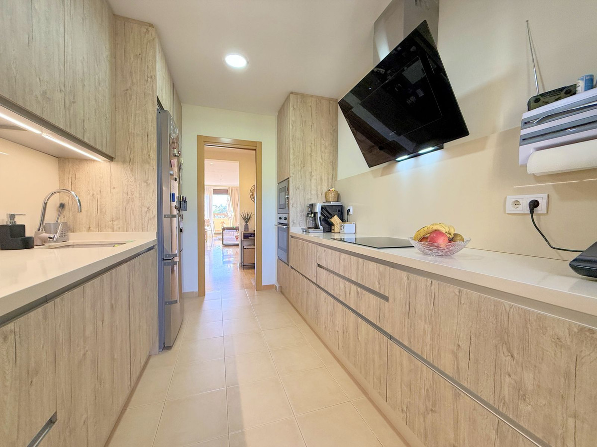 Penthouse te koop in Estepona | 2 slaapkamers H5344333