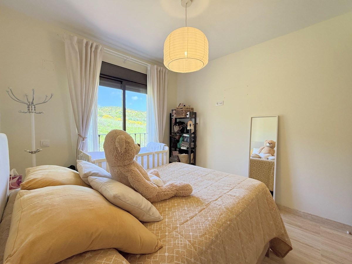 Penthouse te koop in Estepona | 2 slaapkamers H5344333