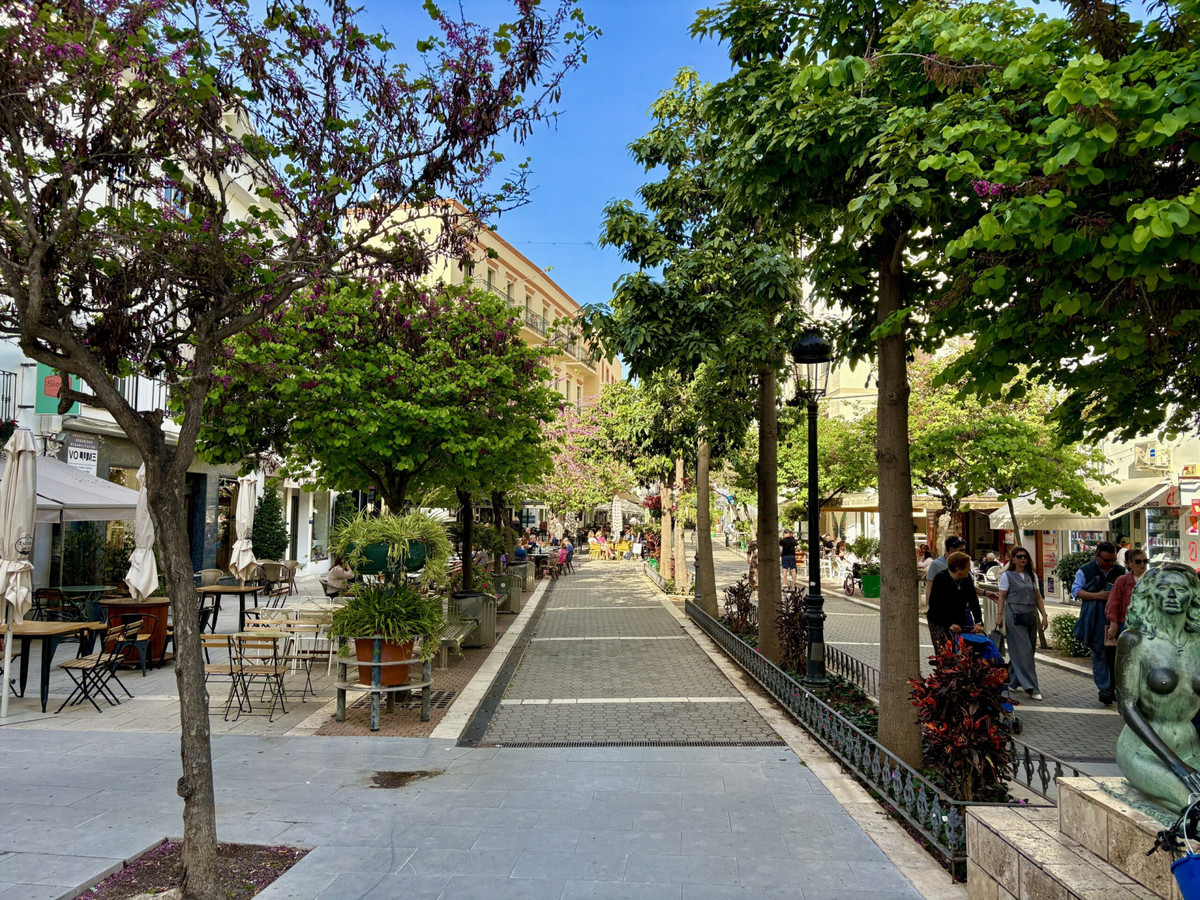 Appartement te koop in Estepona | 1 slaapkamers H5346046