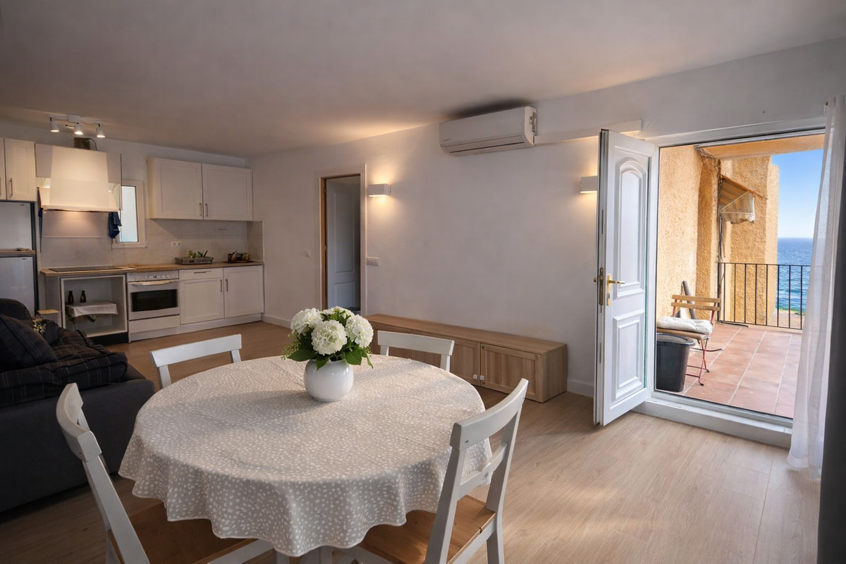 Appartement te koop in Estepona | 1 slaapkamers H5346046