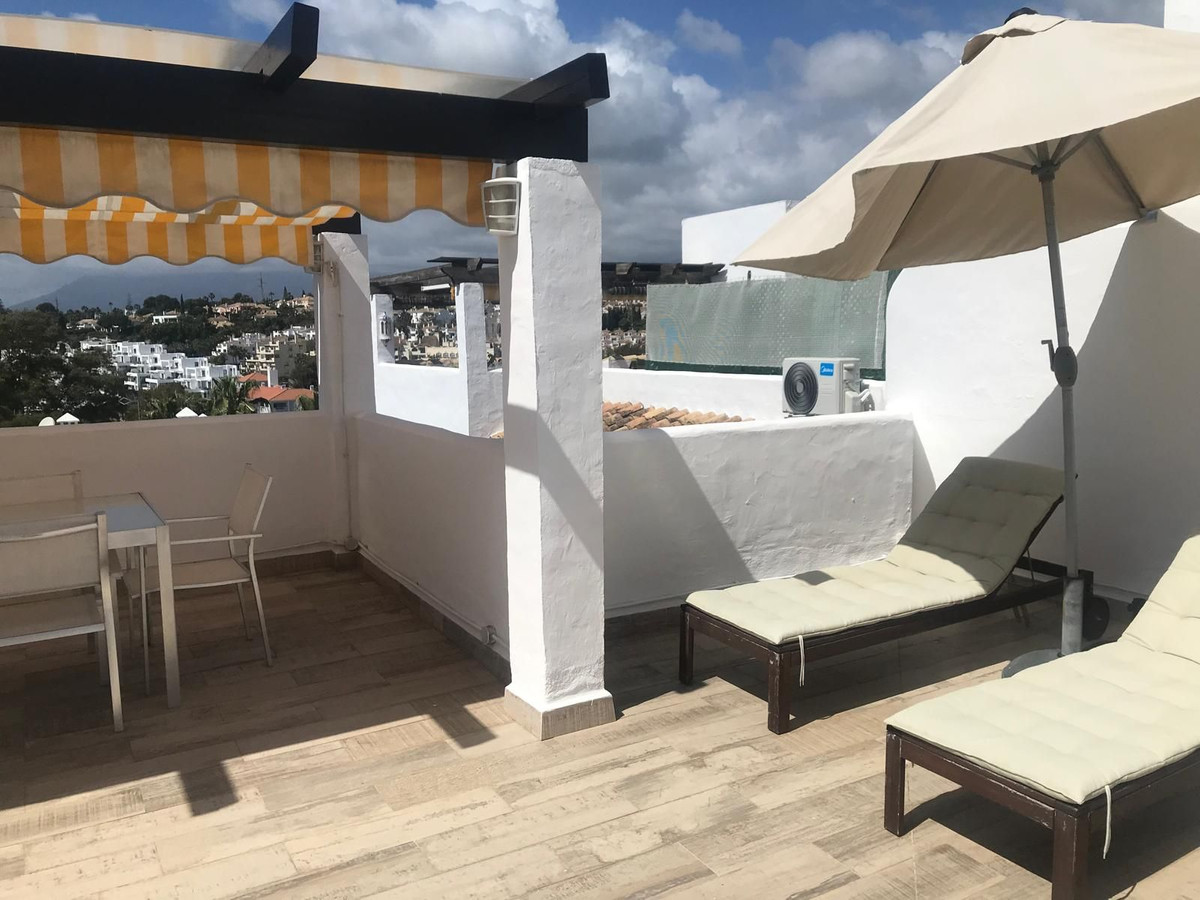 Penthouse te koop in Estepona | 2 slaapkamers H5346469