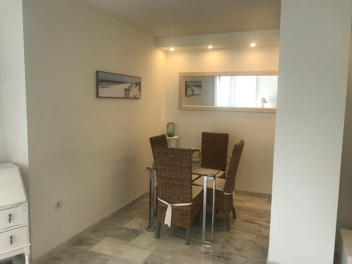 Penthouse te koop in Estepona | 2 slaapkamers H5346469