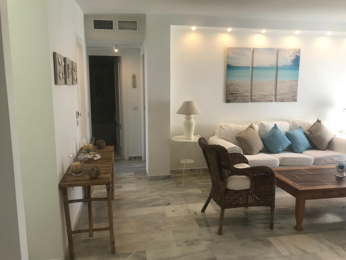 Penthouse te koop in Estepona | 2 slaapkamers H5346469
