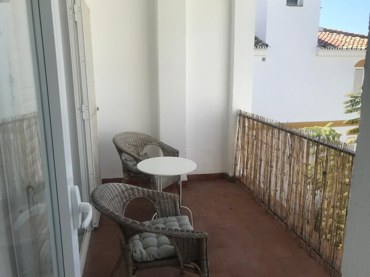 Penthouse te koop in Estepona | 2 slaapkamers H5346469