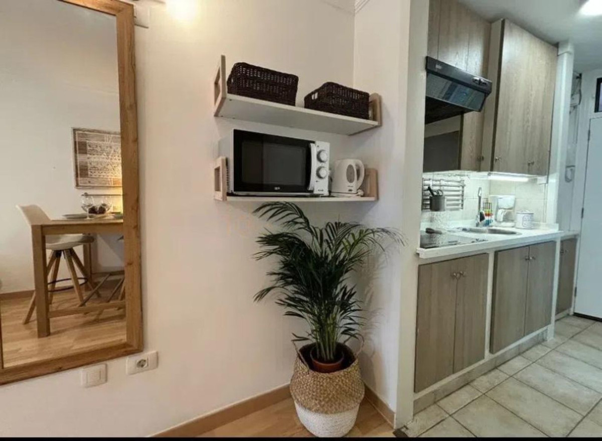 Appartement te koop in Estepona | 0 slaapkamers H5346505