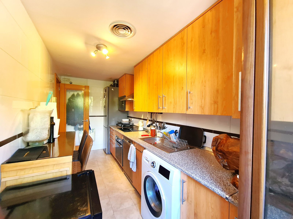 Appartement te koop in Estepona | 1 slaapkamers H5346526