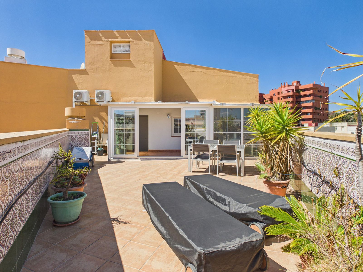 Appartement te koop in Estepona | 2 slaapkamers H5346565