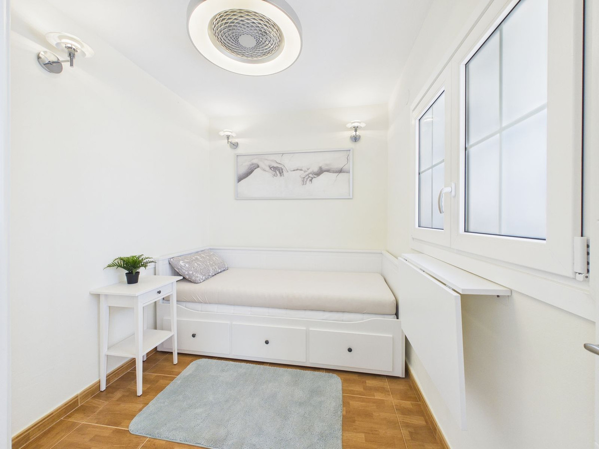 Appartement te koop in Estepona | 2 slaapkamers H5346565