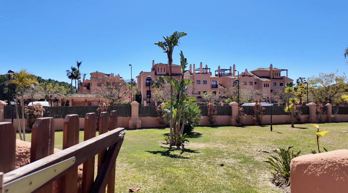 Appartement te koop in Estepona | 3 slaapkamers H5346985