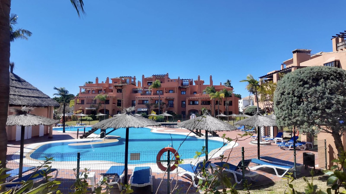 Appartement te koop in Estepona | 3 slaapkamers H5346985