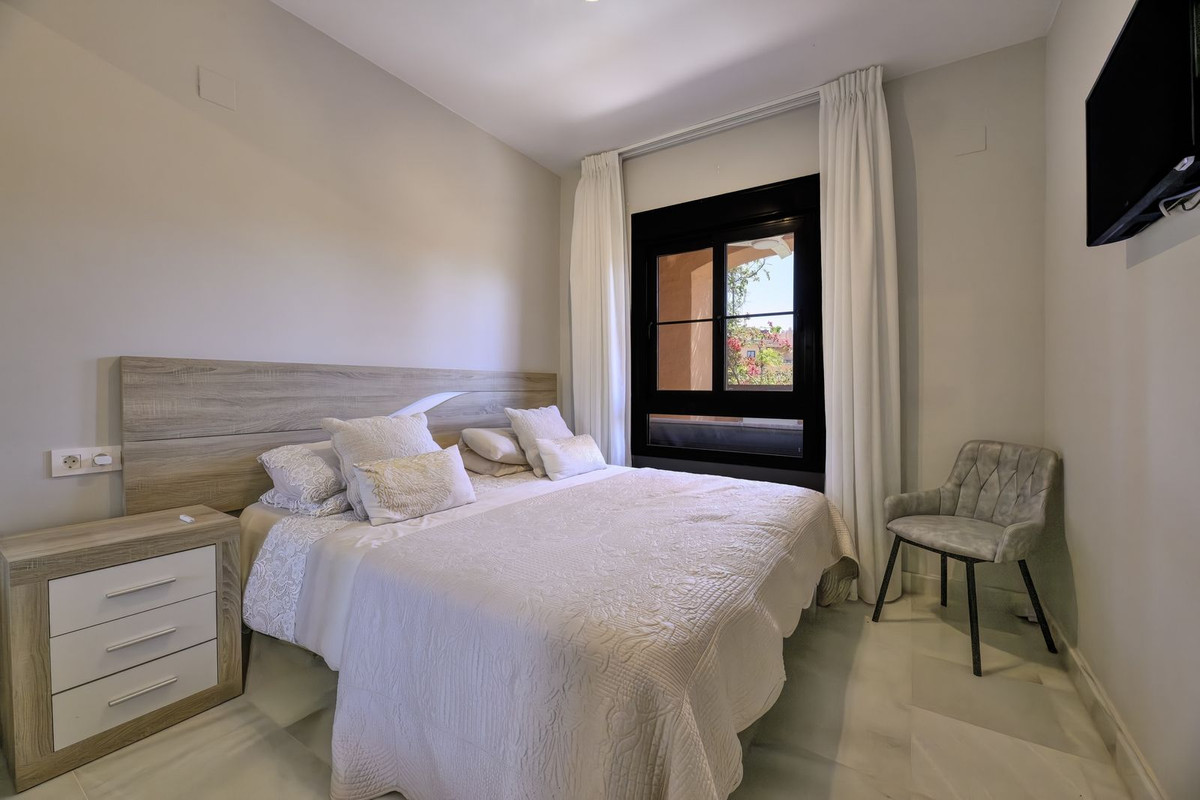 Appartement te koop in Estepona | 3 slaapkamers H5346985