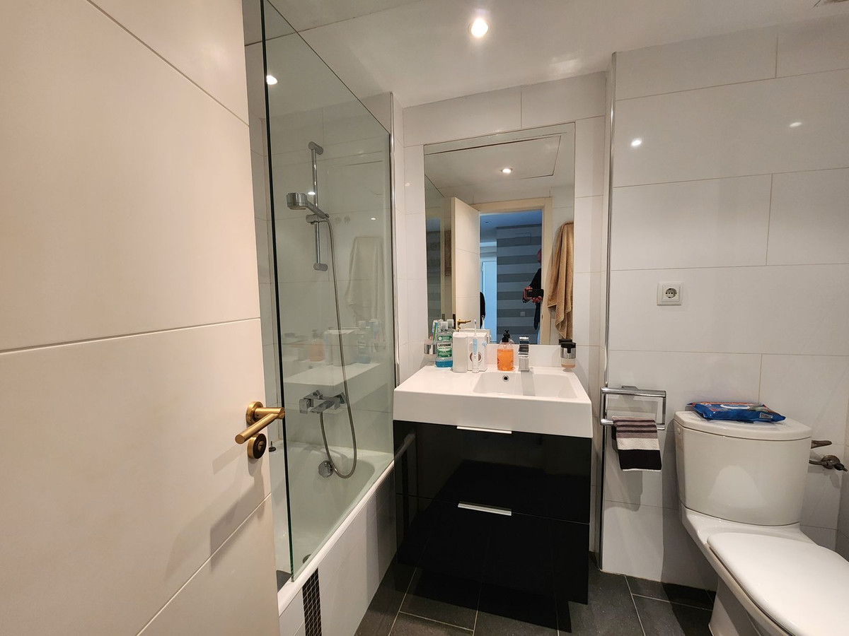 Appartement te koop in Estepona | 3 slaapkamers H5347018