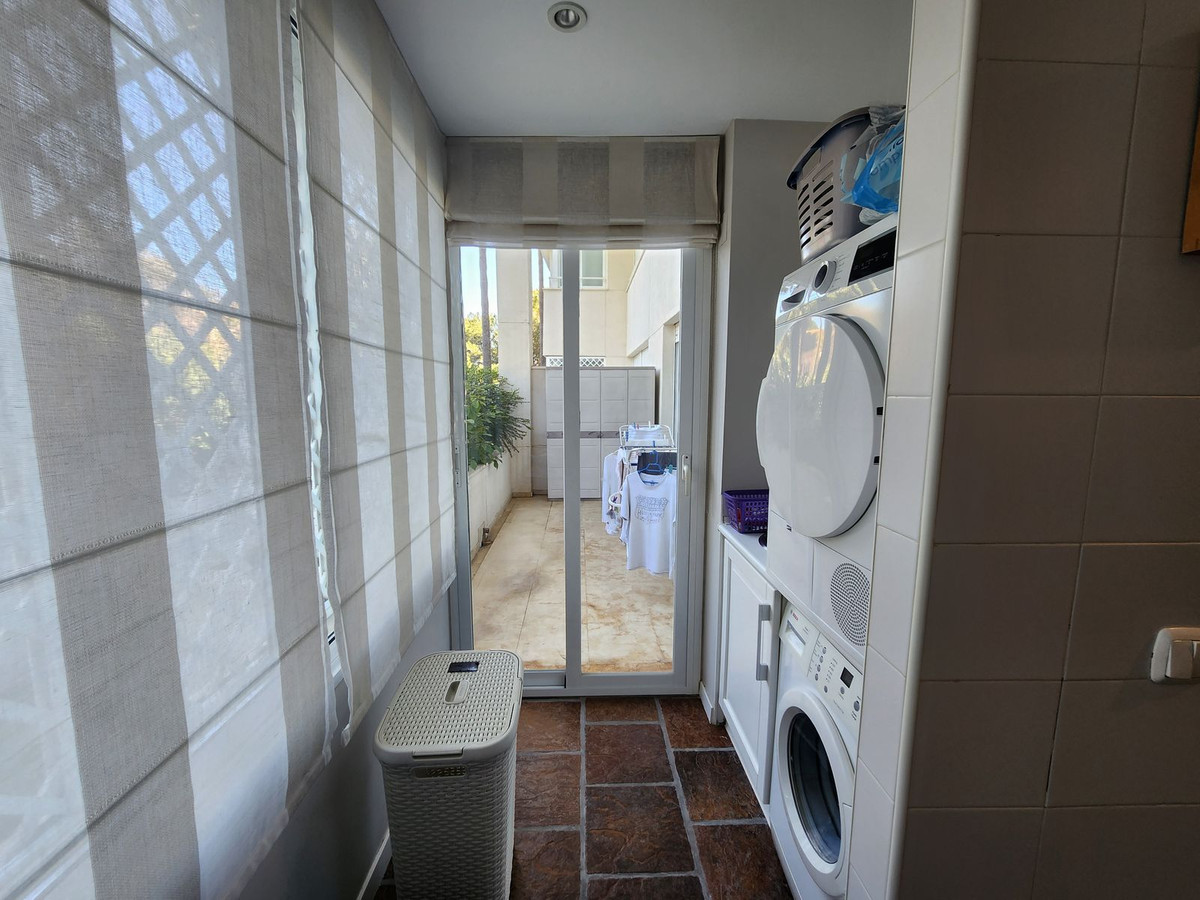 Appartement te koop in Estepona | 3 slaapkamers H5347018