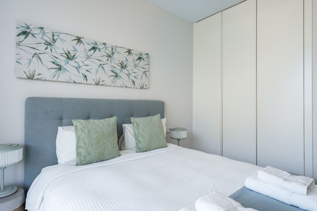 Appartement te koop in Estepona | 2 slaapkamers H5347795