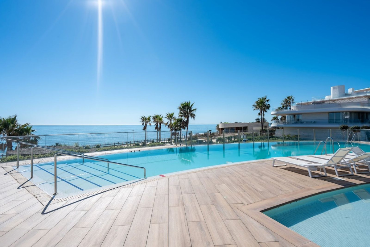 Appartement te koop in Estepona | 2 slaapkamers H5347795