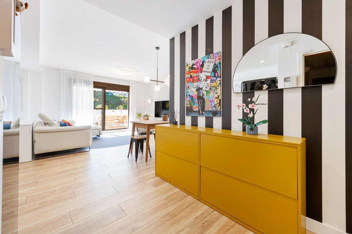 Appartement te koop in Estepona | 2 slaapkamers H5347954