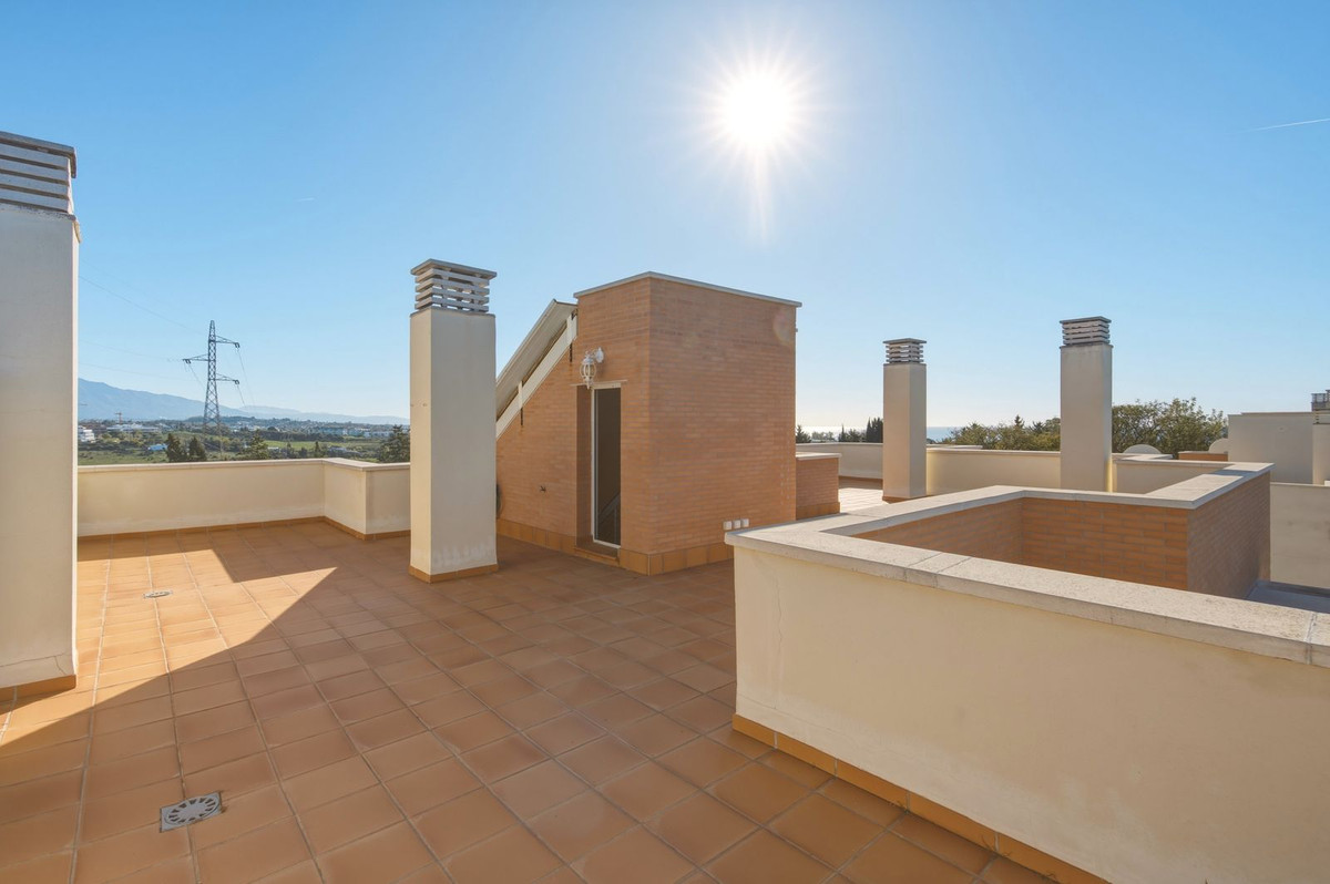 Appartement te koop in Estepona | 3 slaapkamers H5348002
