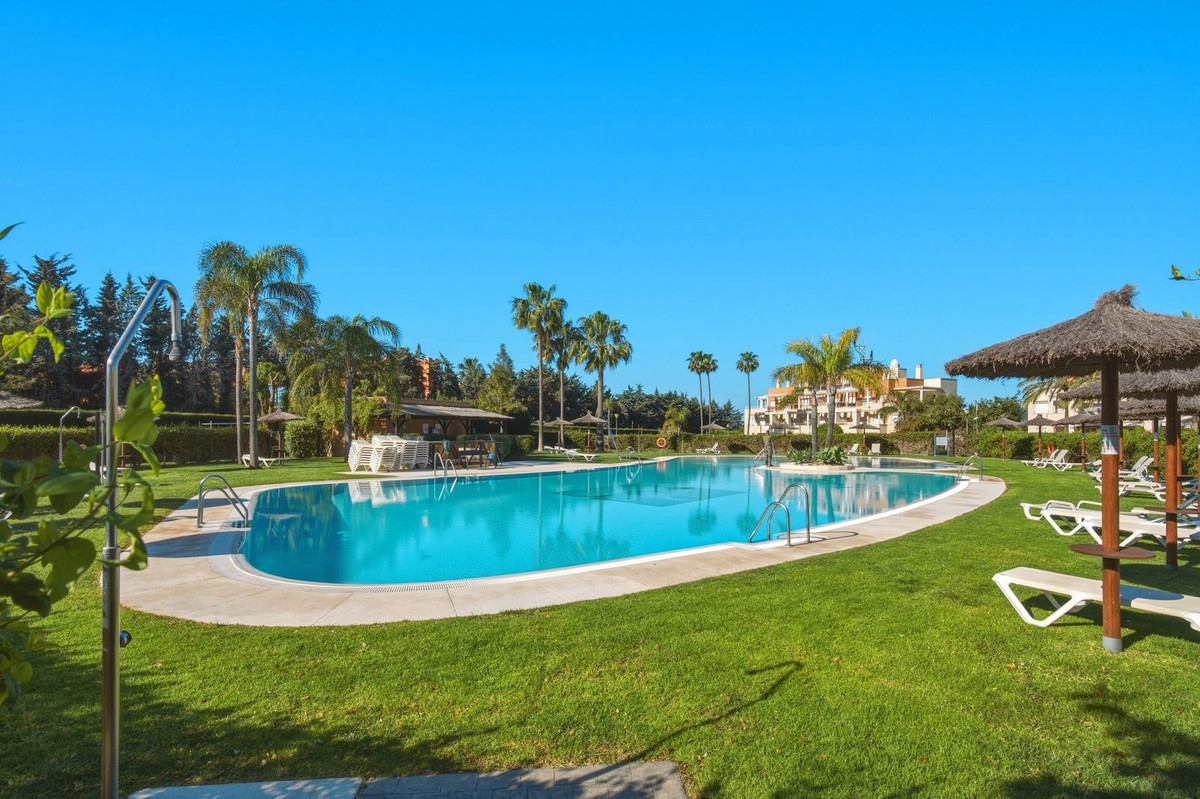 Appartement te koop in Estepona | 3 slaapkamers H5348002