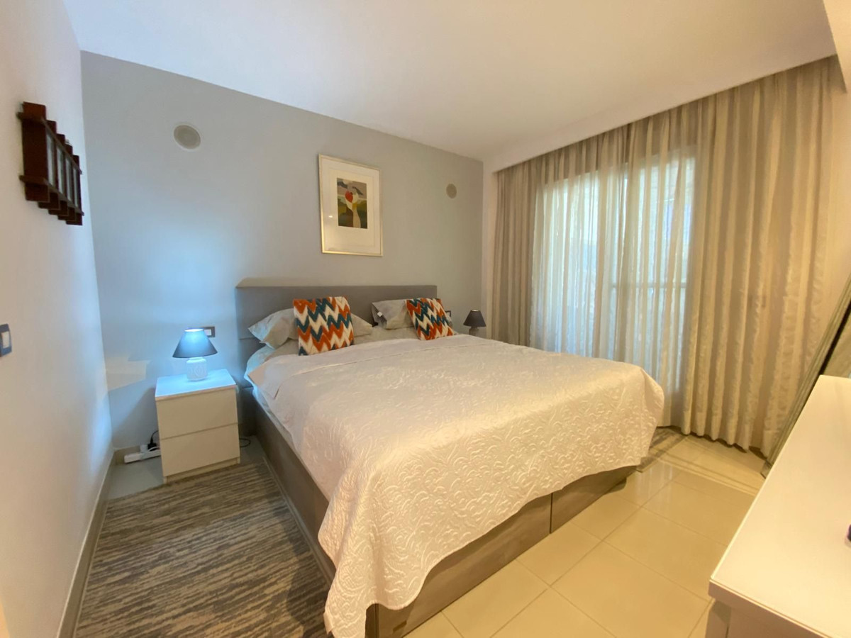 Appartement te koop in Estepona | 2 slaapkamers H5349403