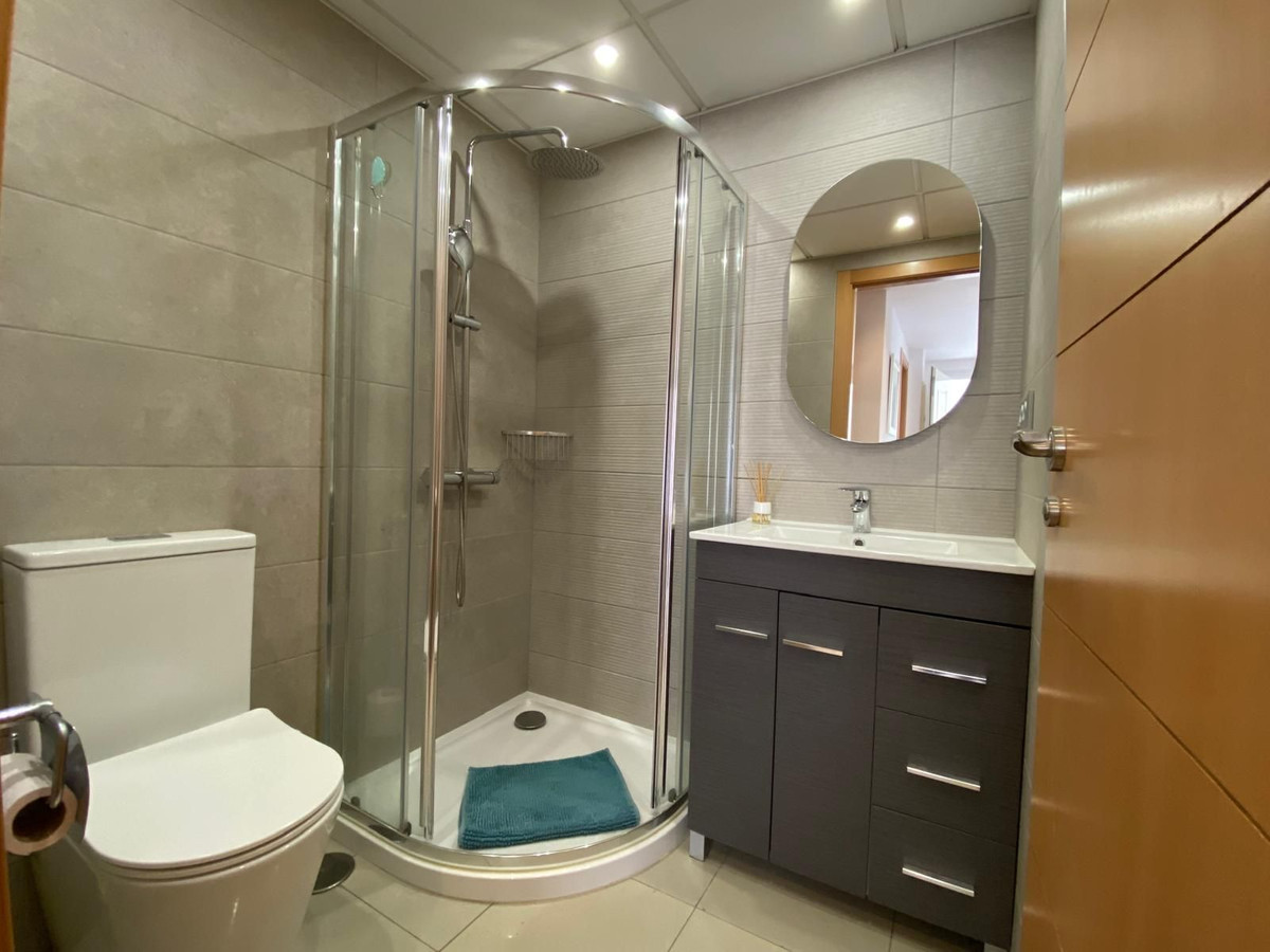 Appartement te koop in Estepona | 2 slaapkamers H5349403