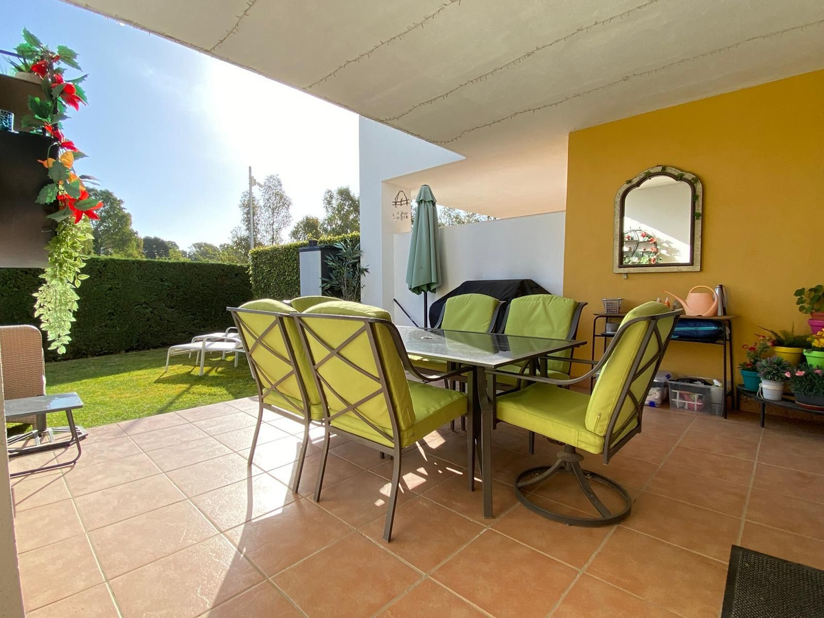 Appartement te koop in Estepona | 2 slaapkamers H5349403