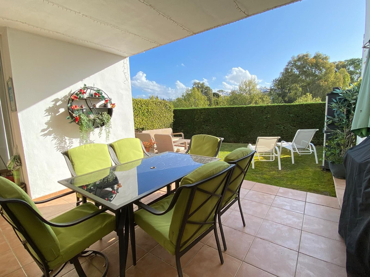 Appartement te koop in Estepona | 2 slaapkamers H5349403