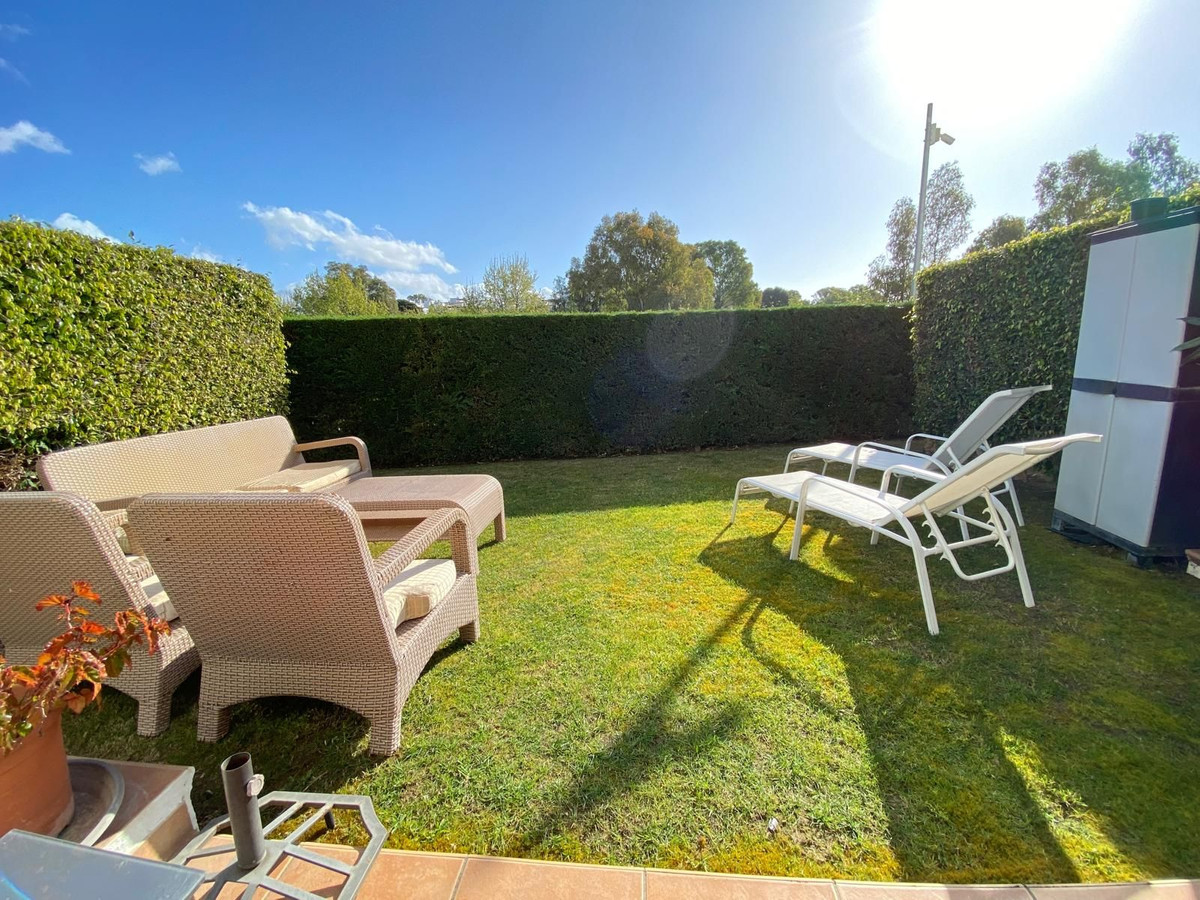 Appartement te koop in Estepona | 2 slaapkamers H5349403