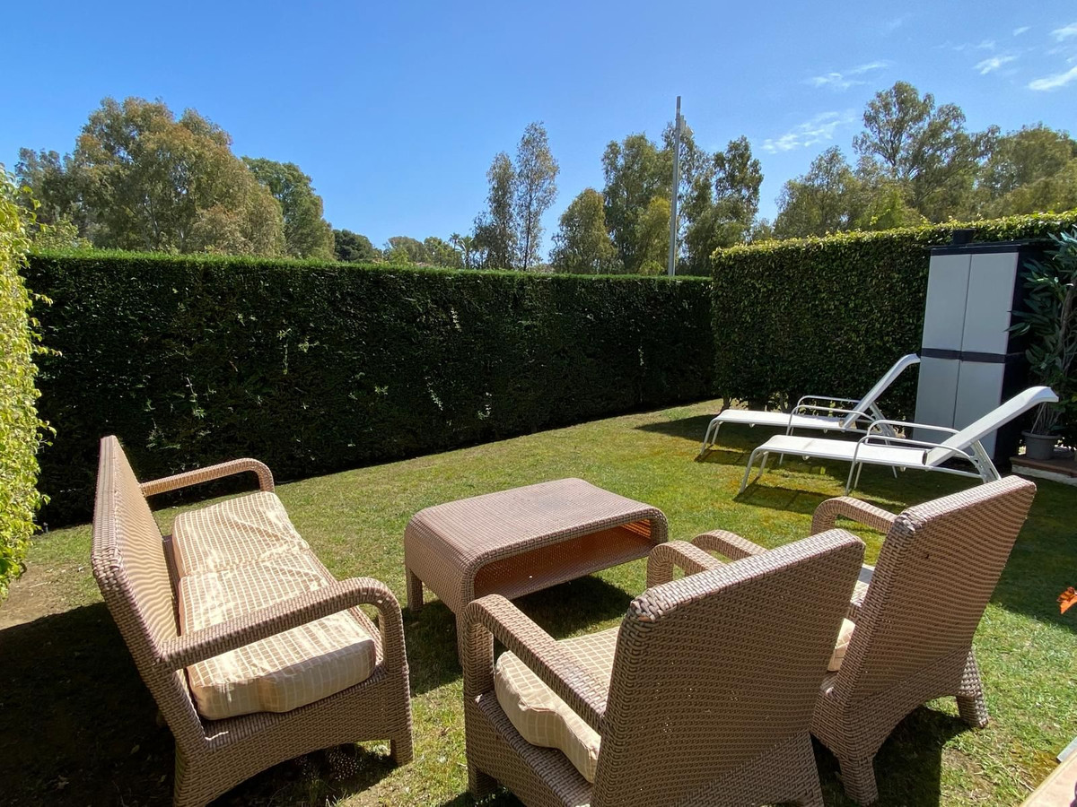 Appartement te koop in Estepona | 2 slaapkamers H5349403