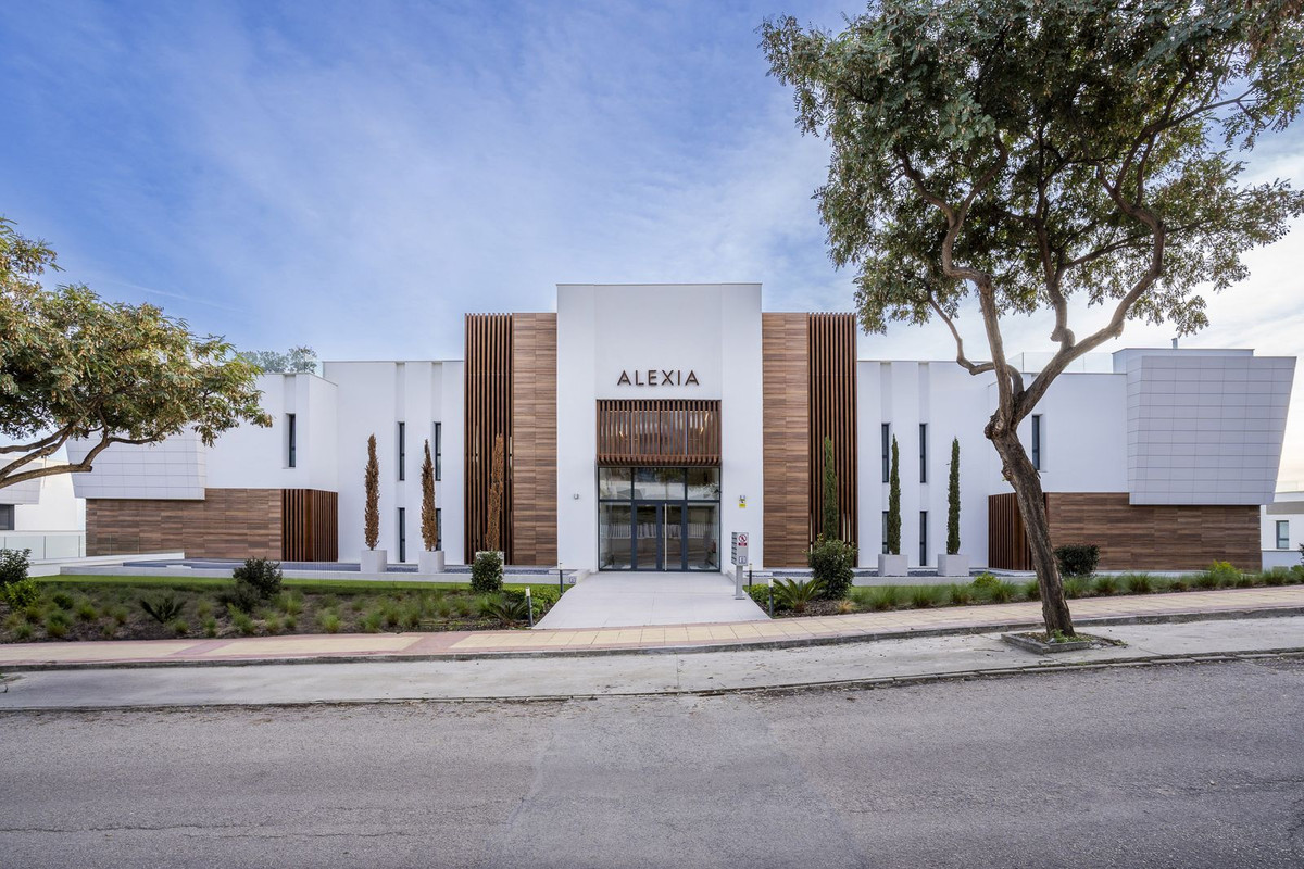 Appartement te koop in Estepona | 3 slaapkamers H5350114