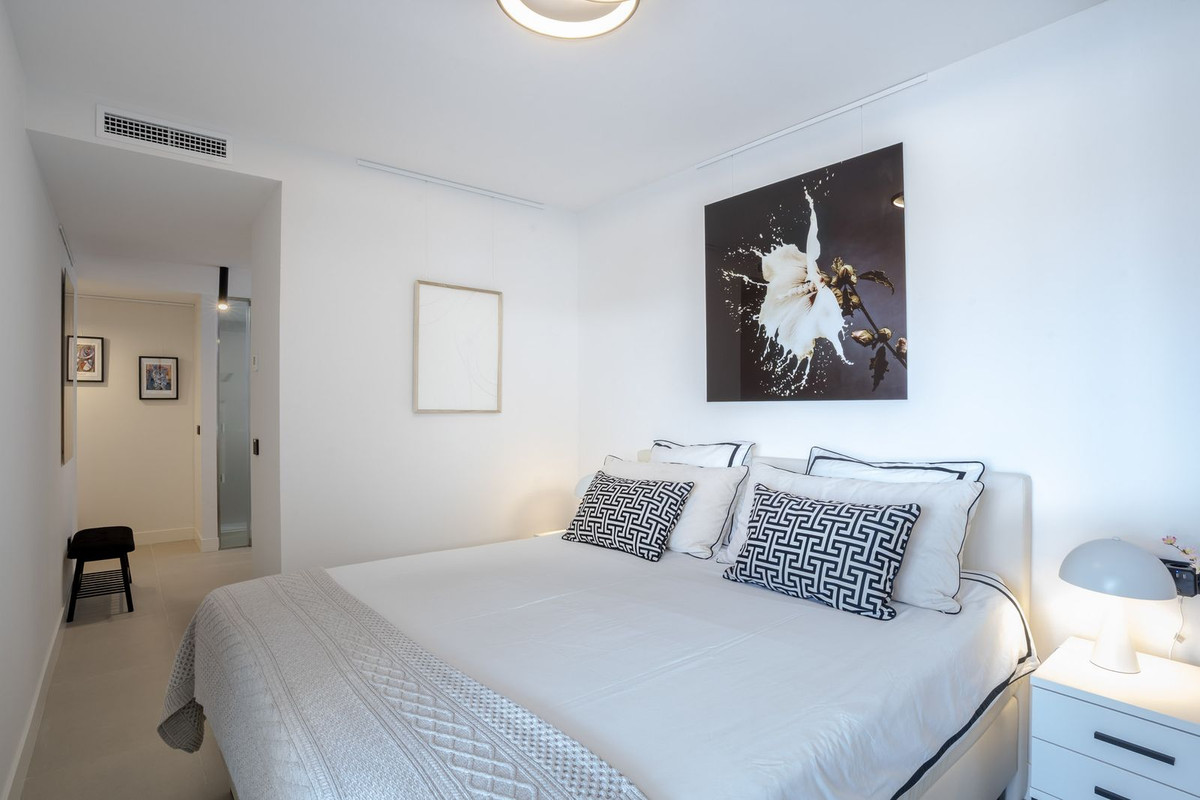 Appartement te koop in Estepona | 3 slaapkamers H5350114