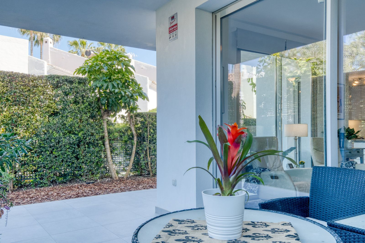 Appartement te koop in Estepona | 3 slaapkamers H5350747