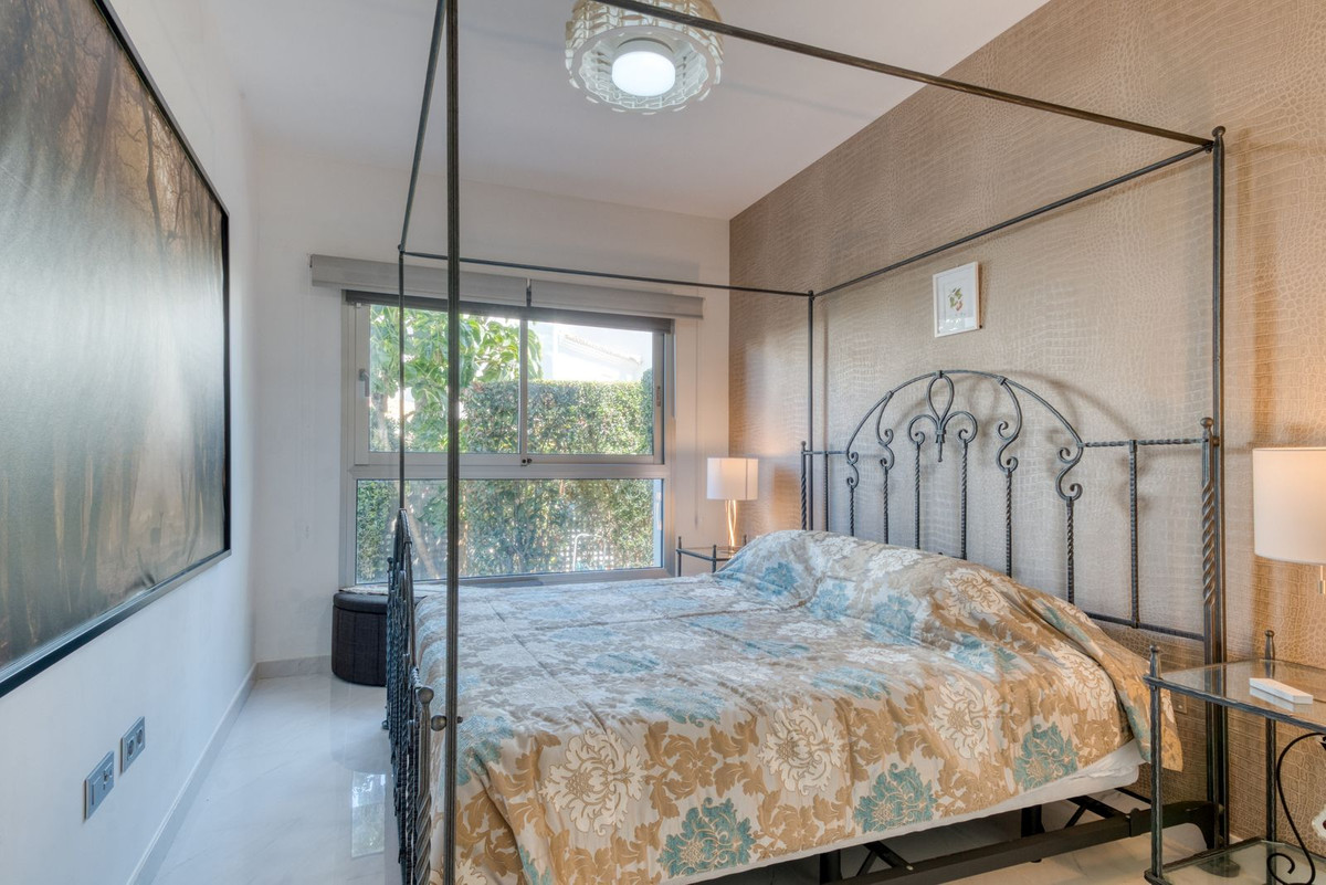 Appartement te koop in Estepona | 3 slaapkamers H5350747