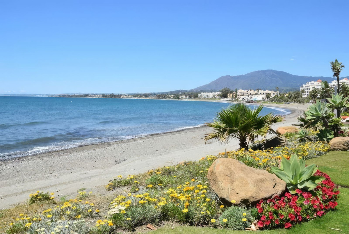 Appartement te koop in Estepona | 3 slaapkamers H5350747