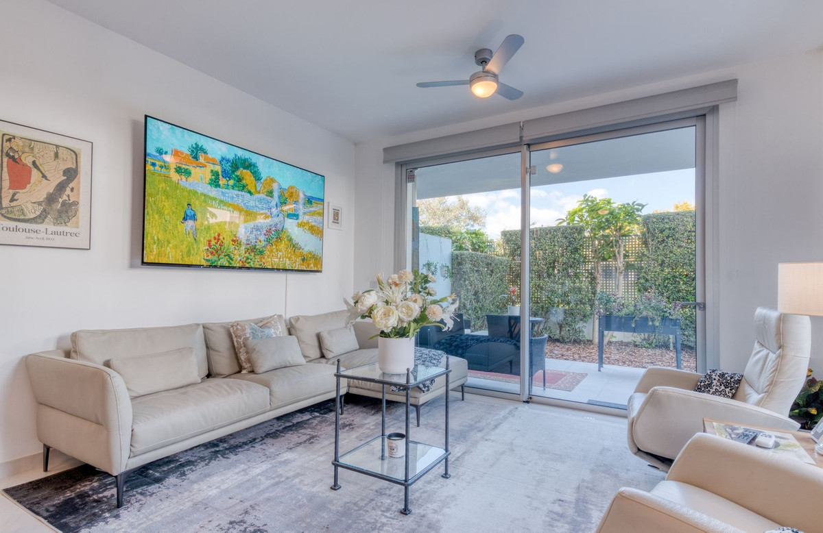 Appartement te koop in Estepona | 3 slaapkamers H5350747