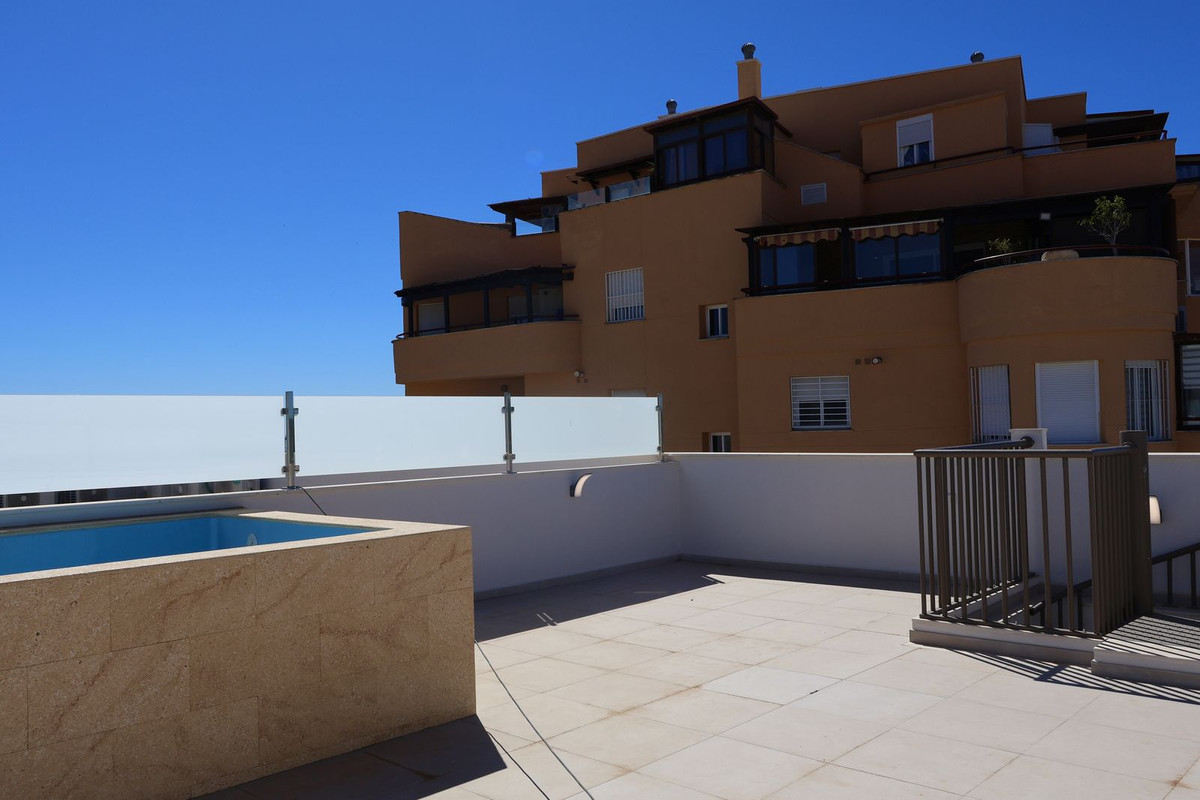 Penthouse te koop in Estepona | 3 slaapkamers H5351353