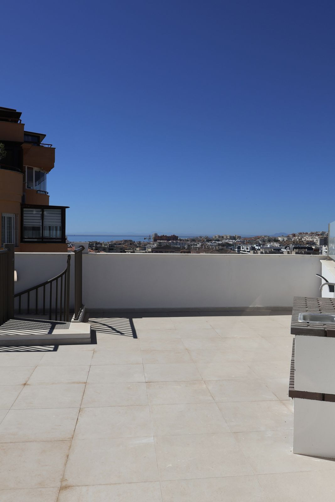 Penthouse te koop in Estepona | 3 slaapkamers H5351353