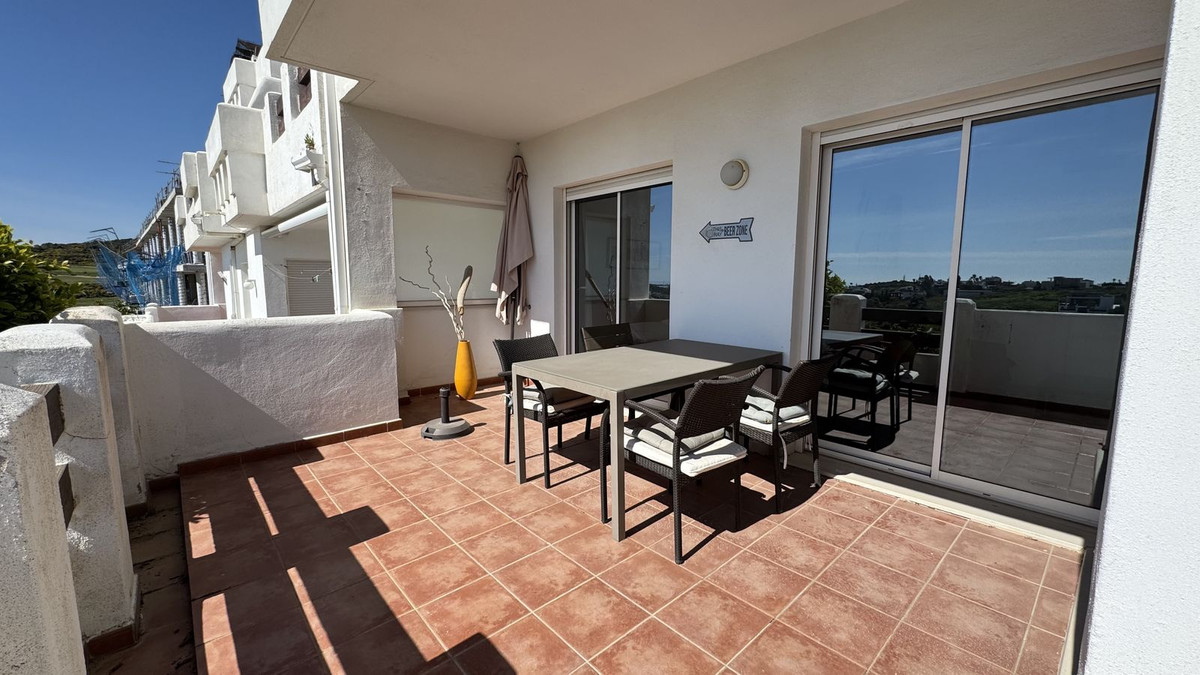 Appartement te koop in Estepona | 2 slaapkamers H5351503