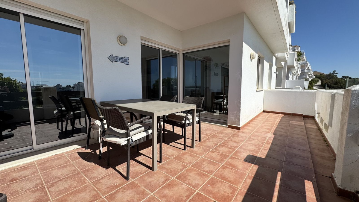 Appartement te koop in Estepona | 2 slaapkamers H5351503