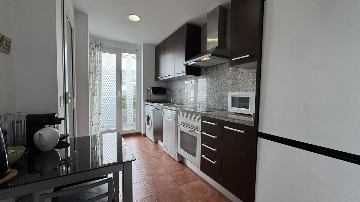 Appartement te koop in Estepona | 2 slaapkamers H5351503