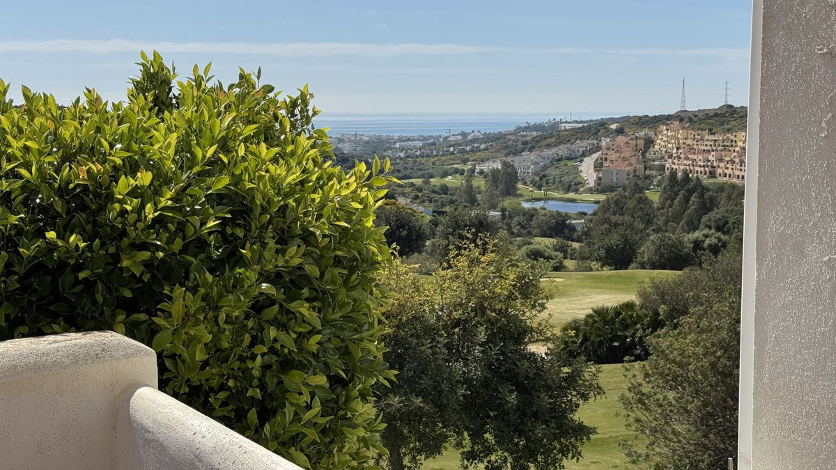 Appartement te koop in Estepona | 2 slaapkamers H5351503