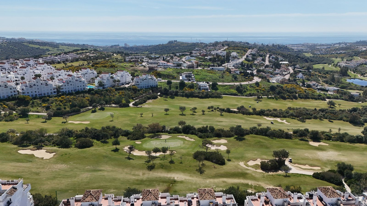 Appartement te koop in Estepona | 2 slaapkamers H5351503