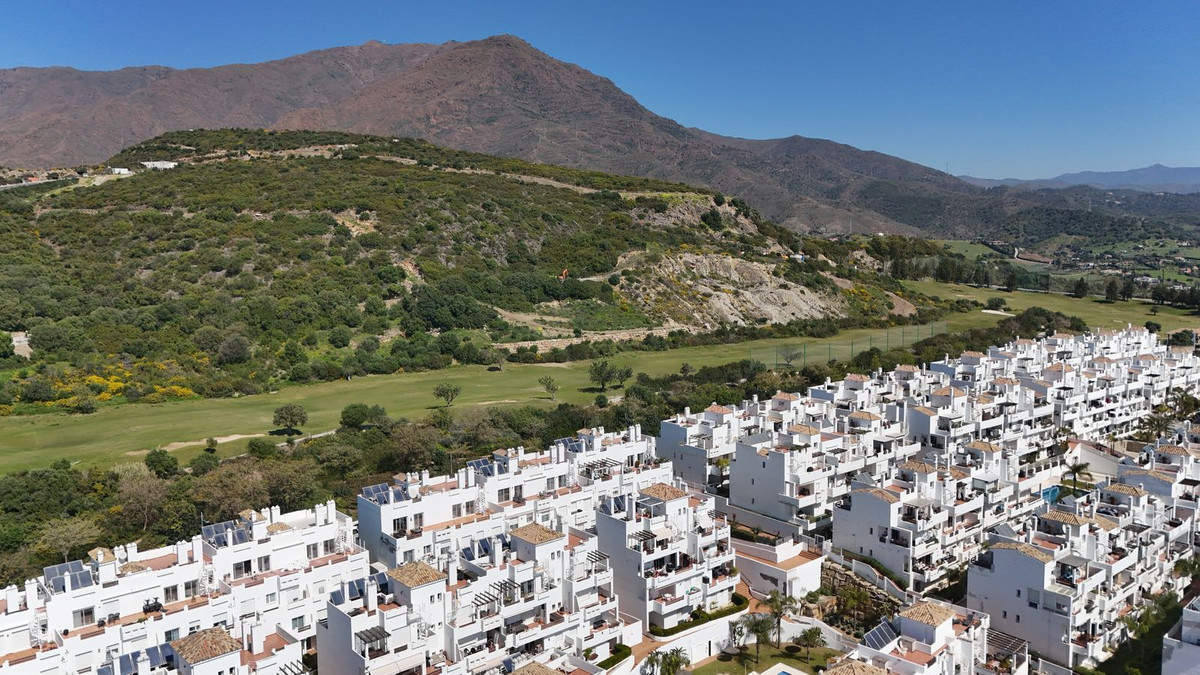 Appartement te koop in Estepona | 2 slaapkamers H5351503