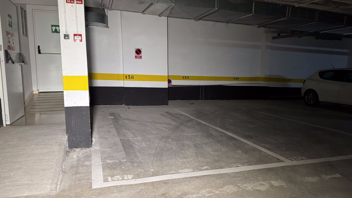 Appartement te koop in Estepona | 2 slaapkamers H5351503