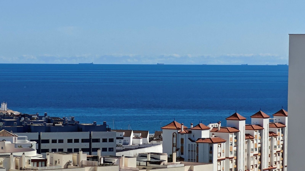 Appartement te koop in Estepona | 4 slaapkamers H5351626