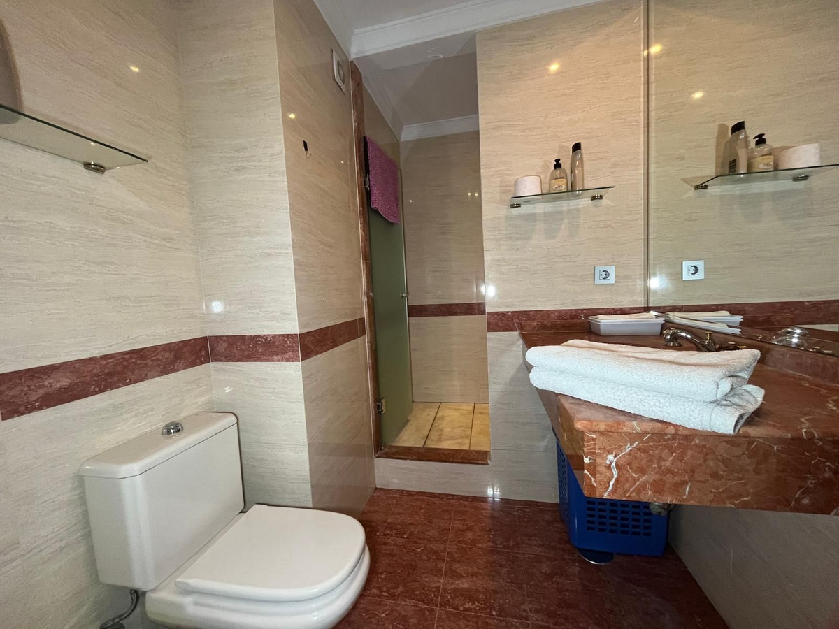 Appartement te koop in Estepona | 2 slaapkamers H5352619