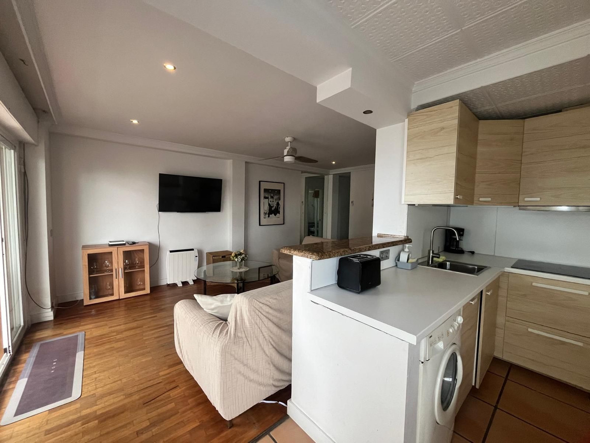 Appartement te koop in Estepona | 2 slaapkamers H5352619