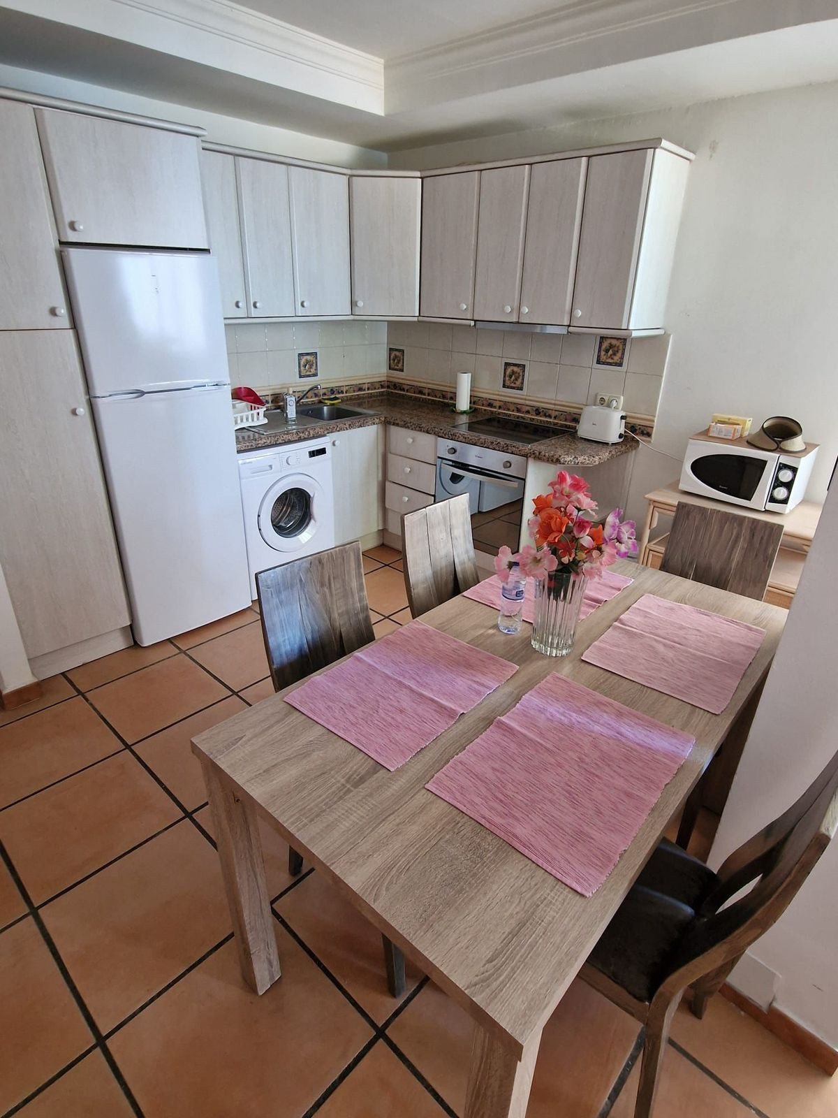 Appartement te koop in Estepona | 1 slaapkamers H5353654